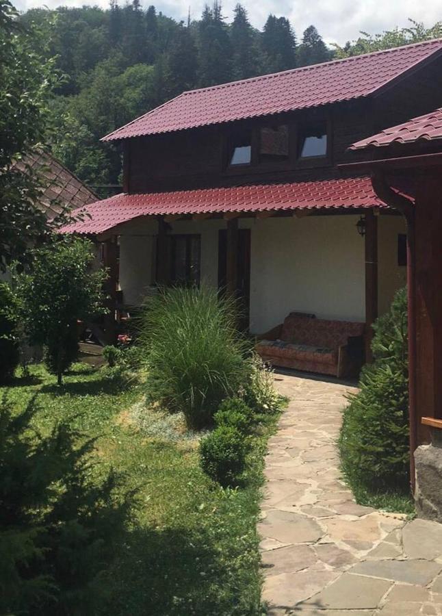 Гірські Будиночки Zhdeniievo Ngoại thất bức ảnh